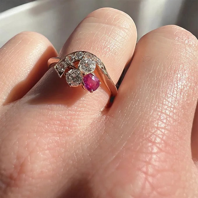 bague trilogie trèfle, belle époque, rubis diamants 5