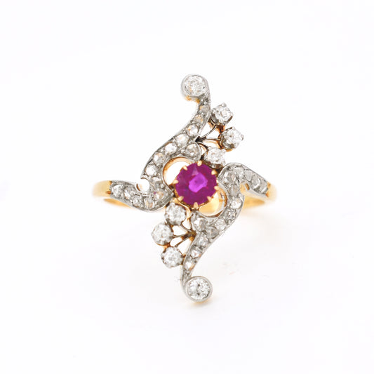 bague belle époque ancienne or platine rubis birman naturel et diamants de face
