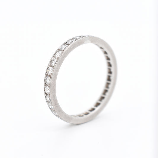 alliance art deco mariage femme diamants, debout