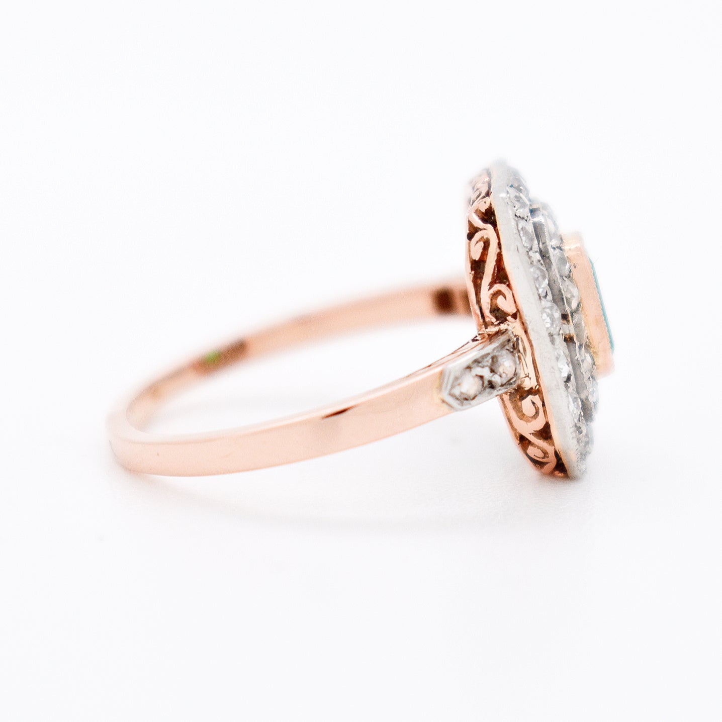 bague-ancienne-emeraude-diamants-pour-femme-6