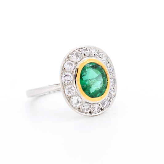 bague halo Art Déco or 18 carats émeraude naturelle et diamants, droite