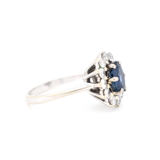 bague marguerite de fiançailles femme vintage or 18 carats saphir diamants, droite