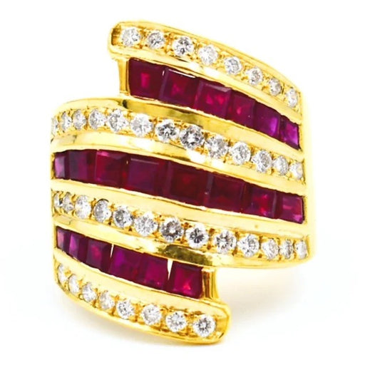 bague or diamants rubis