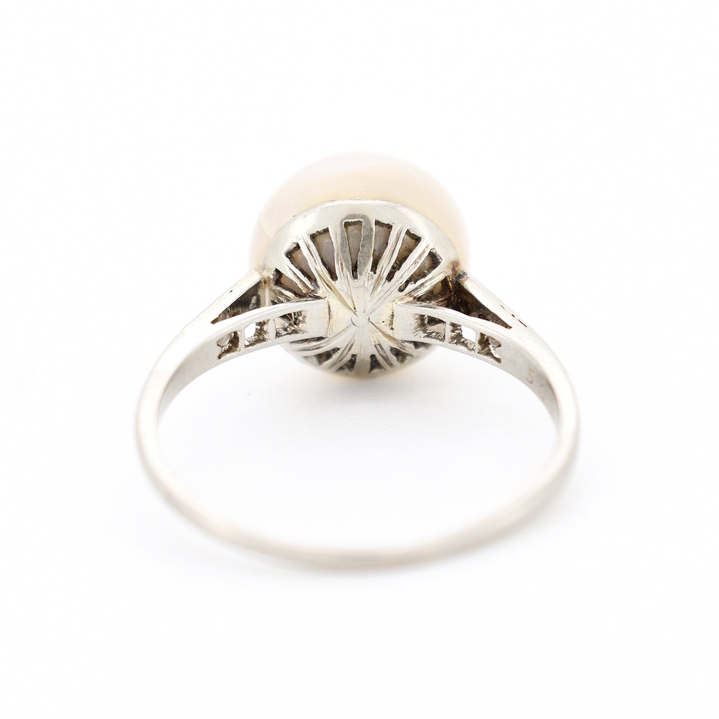 bague femme perle mabé et diamants ancienne, dos