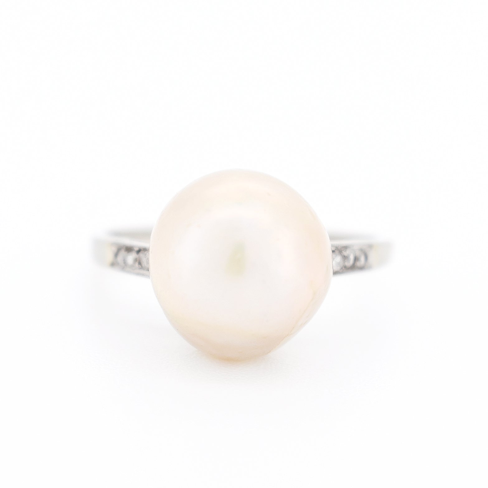 bague femme perle mabé et diamants ancienne, face