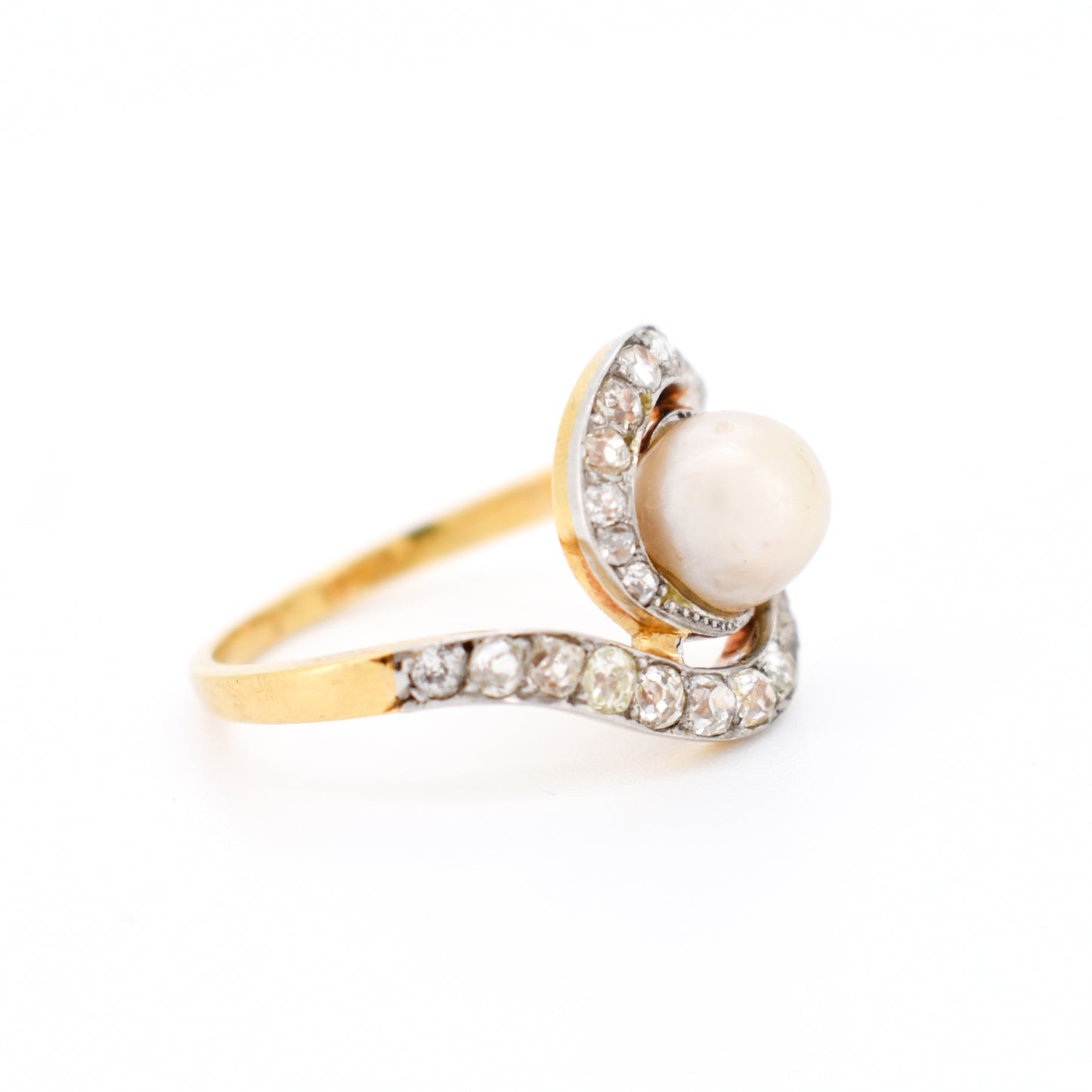 bague tourbillon belle époque or 18 carats platine perle et diamants, droite