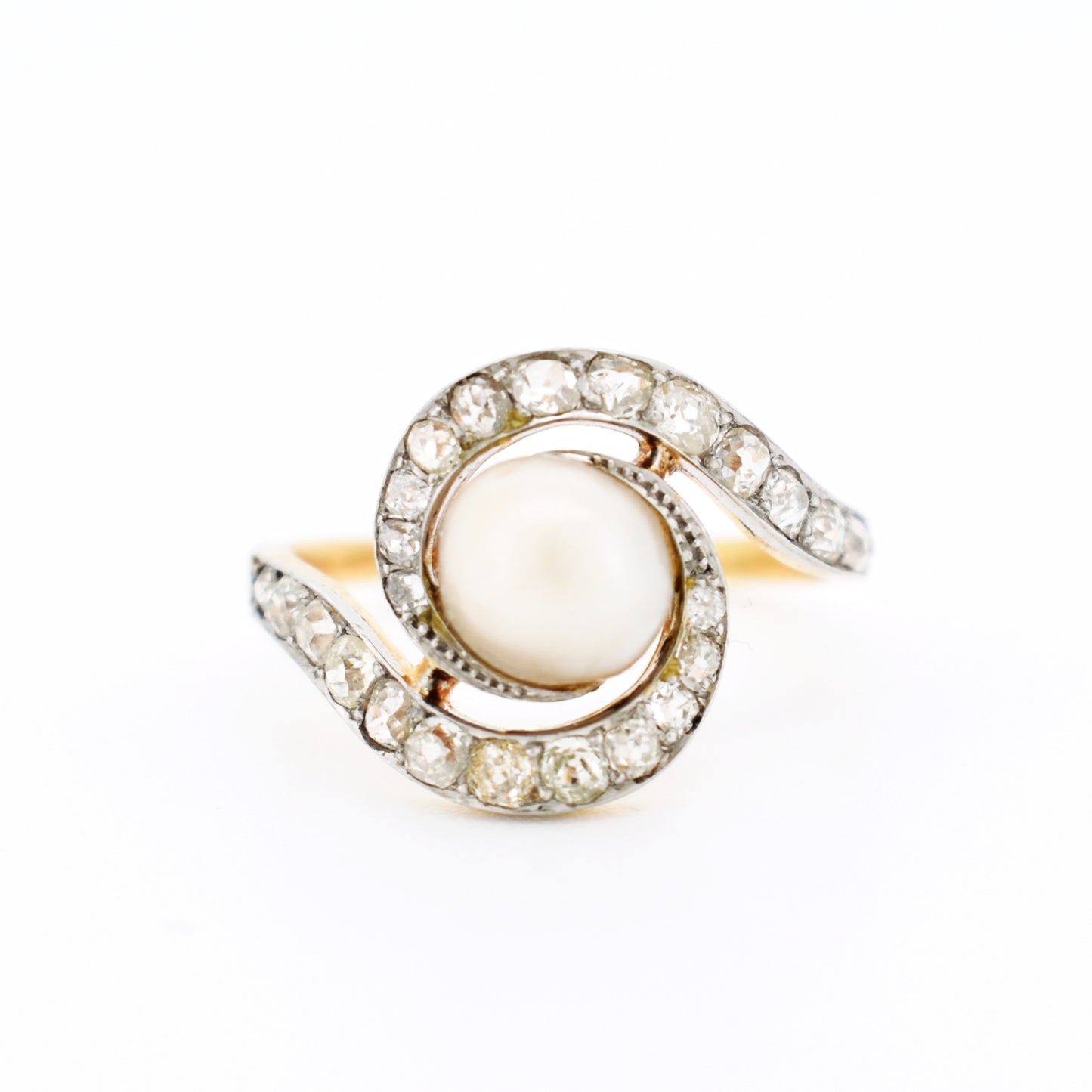 bague tourbillon belle époque or 18 carats platine perle et diamants, face