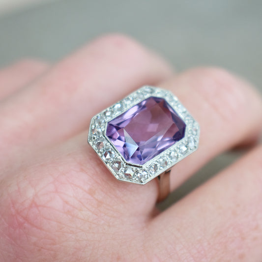 Bague Cocktail Art Déco, Améthyste et Diamants